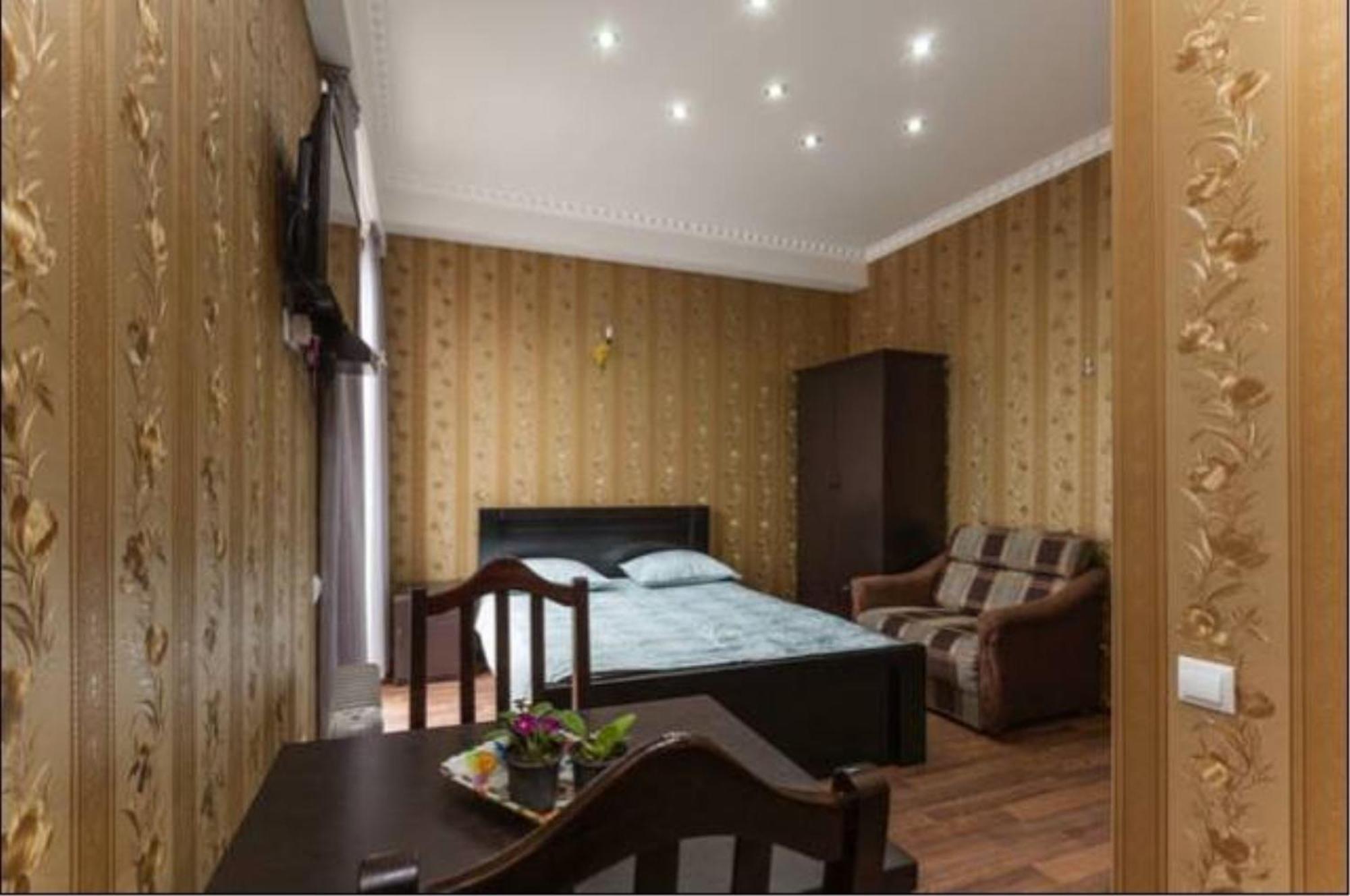 Old Tbilisi Trio Apartments Zimmer foto