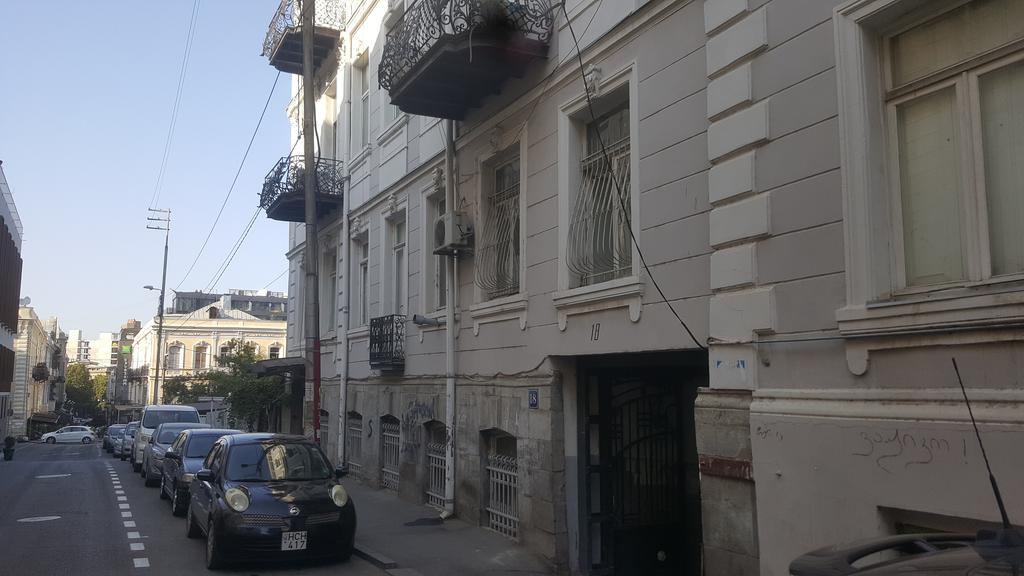Old Tbilisi Trio Apartments Exterior foto