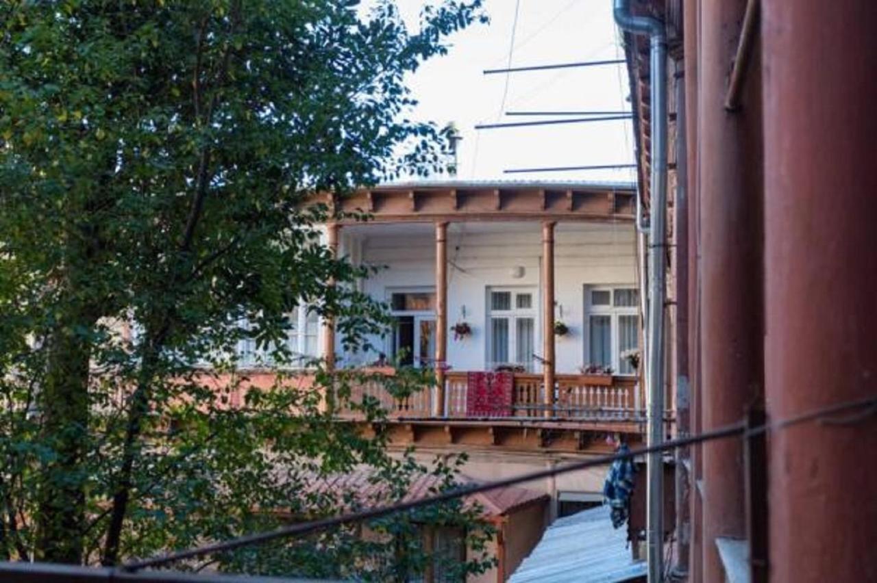 Old Tbilisi Trio Apartments Exterior foto